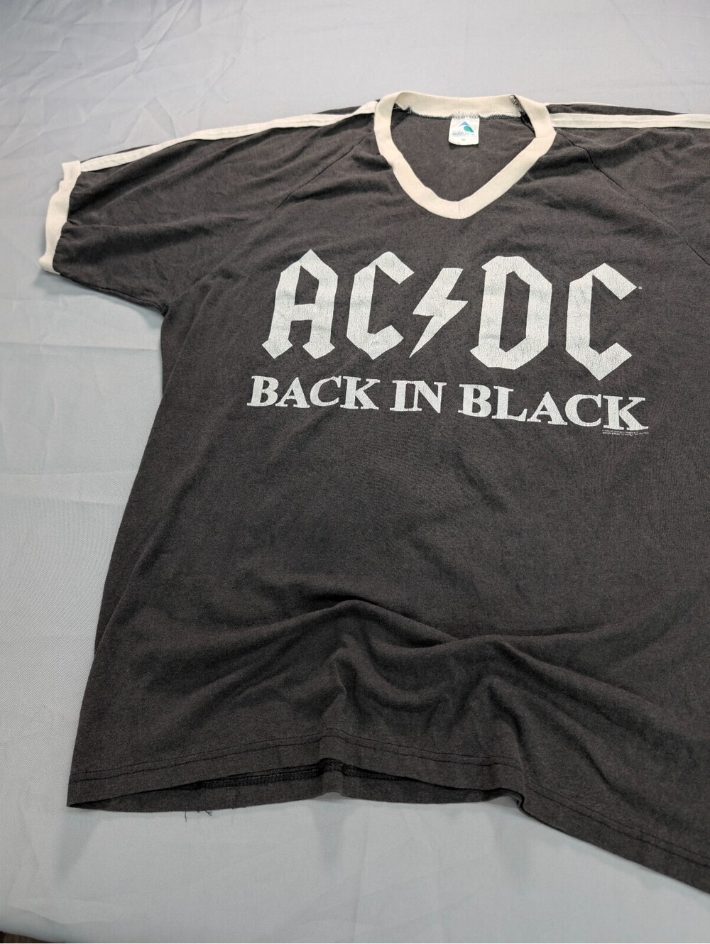 Back In Black AC/DC Augusta Shirt XL V-Neck Ringer Shirt